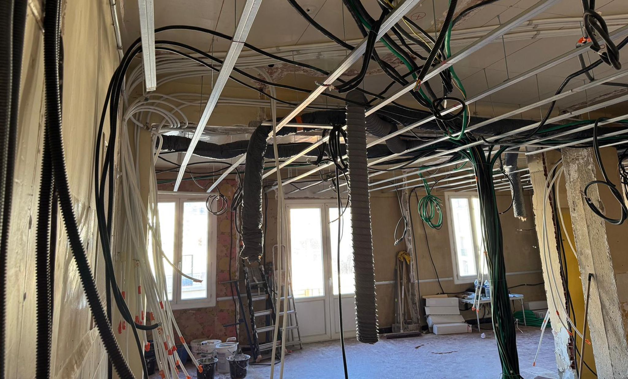 Chantier de rénovation intérieure en cours